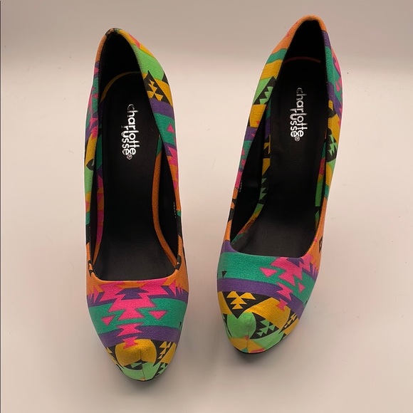 Aztec Print Platform High Heels Shoes Charlotte Russe Size 8 Colorful Canvas - Picture 13 of 15